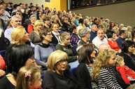 Mažoretky nelly z púchova oslávili dvadsaťročnicu, svojim trénerkám a rodičom sa poďakovali slávnostným galaprogramom - IMG_7025
