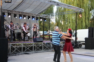 Zväčšiť fotografiu - Moštenskí pajtáši uviedli do života hneď dve nové cd - IMG_0351