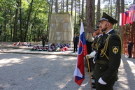 Na hrdinov slovenského národného povstania spomínali opäť aj na brezine - IMG_0124