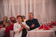 Zväčšiť fotografiu - Na pravom brehu váhu je dnes veselo - TSK_piatok_mini-13