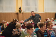 Zväčšiť fotografiu - Na pravom brehu váhu je dnes veselo - TSK_piatok_mini-49