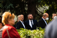 Zväčšiť fotografiu - Na študentov oddnes dohliada sám dubček - TSK_TNuni_busta Dubček_mini (13 of 57)