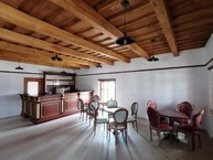 Zväčšiť fotografiu - Na trenčianskom hrade prebieha jarné upratovanie - 93045218_1702900609847927_6750135241374957568_n