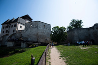 Na trenčianskom hrade župa začína s budovaním nového vstupu so samostatnou pokladňou - 20180605_TN_Juzne_opevnenie_foto_Radovan_Stoklasa_056w