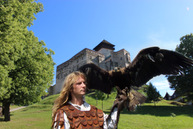 Neopakovateľné leto na hrade matúša čáka, s pestrou ponukou lákajú turistov aj kultúrne zariadenia v pôsobnosti župy - Dobovy tabor 1