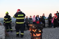 Zväčšiť fotografiu - Nielen fakle, ale aj srdcia sa opäť rozhoreli pri spomienke na generála
