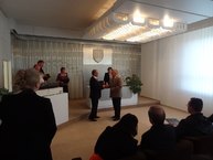 Nitrica  -  dedina plná čuhliarskych vozov - DSC02192