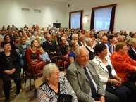 Nitrica  -  dedina plná čuhliarskych vozov - DSC02233