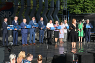 Zväčšiť fotografiu - Odkaz hrdinov snp môžeme ctiť našimi každodennými rozhodnutiami - DSC_0328