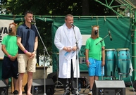 Posledný júnový víkend sa niesol v znamení festivalov a kultúrnych podujatí po celom trenčianskom kraji - Festival Divné veci 2016 2