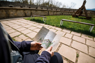 Zväčšiť fotografiu - Pozrite si unikátne video z otvorenia južného opevnenia trenčianskeho hradu - TSK_TN_hrad_trebuchet_web__68_