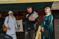 Zväčšiť fotografiu - Pravá fašiangová zábava sa niesla celým trenčianskym krajom - DSC_8376