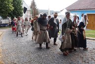 Zväčšiť fotografiu - Preneste sa cez víkend do dôb matúša čáka - TN múzeum_Dvor Matúša Čáka_Milites nobiles (3)