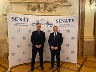 Zväčšiť fotografiu - Rekonštrukcia južného opevnenia krajskej dominanty získala významné ocenenie - A0C34FC0-DE7A-44E1-94E1-1005502F249D