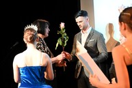 Zväčšiť fotografiu - Slávnostný večer v prievidzi patril tým, ktorí formujú kultúrnu tvár hornej nitry