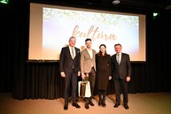 Zväčšiť fotografiu - Slávnostný večer v prievidzi patril tým, ktorí formujú kultúrnu tvár hornej nitry