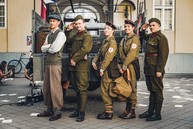 Zväčšiť fotografiu - Snp na filmovom plátne aj vďaka podpore trenčianskej župy