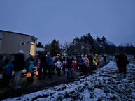 Zväčšiť fotografiu - Stane sa z lampiónového sprievodu pekná tradícia? - 20231201_162022