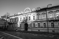 Zväčšiť fotografiu - Svoje brány verejnosti otvorili dve župné knižnice, múzeum, hvezdáreň, pridá sa aj galéria - Zdroj GMAB 1