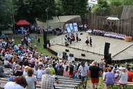Trenčianska elektrická železnica oslávila 110 rokov svojej bohatej existencie. v mníchovej lehote sa 39.-krát stretli folklórne skupiny a súbory z trenčianskeho regiónu. - IMG_6151