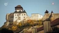 Zväčšiť fotografiu - Trenčiansky hrad láka nielen turistov, ale aj seriálových tvorcov - hrad