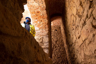 Zväčšiť fotografiu - Trenčiansky hrad už od polovice leta môžete navštíviť aj z jeho južnej strany - 20200507_TSK_TN_033w
