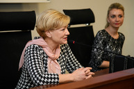 Trenčiansky kraj má vlastného koordinátora pre kultúru, novú výzvu na pôde župy predstavila osobne ministerka kultúry - 20190305_TSK_ministerka_Lassakova_013w