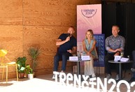 Zväčšiť fotografiu - Trenčín sa pripravuje na jednu z najväčších udalostí v histórii mesta