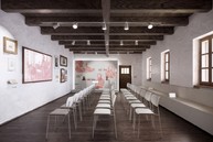 Zväčšiť fotografiu - Uhrovec, rodisko dvoch velikánov slovenských dejín, sa dočká novej expozície