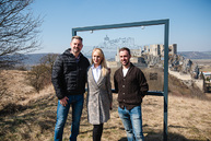 Zväčšiť fotografiu - Unikátne tabule odhaľujú zašlú slávu siedmich krajských hradov a zrúcanín - TSK_tabule KOCR_Beckov_mini (40 of 44)