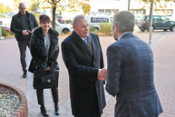 Zväčšiť fotografiu - V knižnici pribudli vzácne nepredajné knihy od bývalého prezidenta - DSC_9790