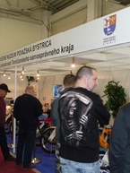 V poradí 17. ročník výstavy motocykel priniesol premiéru považskobystrických motoriek v hlavnom meste - P11005631