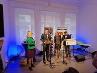 Zväčšiť fotografiu - V župnej galérii odštartoval týždeň slovenských knižníc - 20230306_134540