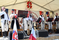 Zväčšiť fotografiu - Víkend v kraji v znamení osláv výročí, komunitného života, folklóru a športu