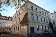 Zväčšiť fotografiu - Všetky oddelenia knižnice pod jednou strechou