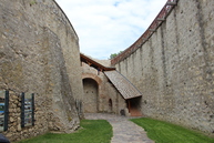 Zväčšiť fotografiu - Výstrel z trebuchetu slávnostne otvoril zrekonštruovanú južnú časť hradieb - IMG_0271
