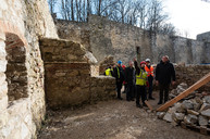 Zväčšiť fotografiu - Výstrel z trebuchetu slávnostne otvoril zrekonštruovanú južnú časť hradieb - TREBUCHET_priebeh_Stoklasa(6)