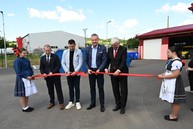 Zväčšiť fotografiu - Významného dňa pre obec drietoma sa zúčastnil aj trenčiansky župan