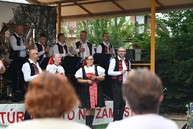 Zväčšiť fotografiu - Zlatovský festival dychových hudieb opäť spojil generácie milovníkov tradičnej hudby