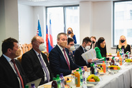 Zväčšiť fotografiu - Ďalšie spoločné projekty predmetom rokovania s delegáciou zlínskeho kraja - TSK_Zlín návšteva_mini (8)