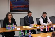 Zväčšiť fotografiu - Delegácia z britského veľvyslanectva navštívila župný úrad - IMG_4619
