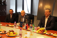 Do kraja zavítala vzácna návšteva zo švajčiarska; prezrela si župné nemocnice - IMG_5777