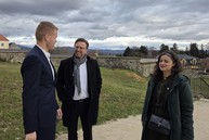 Zväčšiť fotografiu - Draškovičov kaštieľ privítal návštevu z nórskeho veľvyslanectva