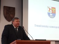 Pracovné rokovanie zástupcov trenčianskeho samosprávneho kraja a rady zlínskeho kraja - DSC02427
