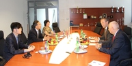 S čínskym veľvyslancom o investíciách a cestovnom ruchu - 02
