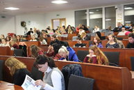 Stovka mladých o krok bližšie k možnostiam študijných pobytov, stáží a dobrovoľníctva - rsz_img_3691