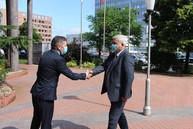 Zväčšiť fotografiu - Trenčiansky župan prijal ukrajinského veľvyslanca - IMG_0002