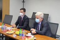 Zväčšiť fotografiu - Trenčiansky župan prijal ukrajinského veľvyslanca - IMG_0032