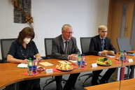 Zväčšiť fotografiu - Trenčiansky župan rokoval s ruským veľvyslancom - IMG_0428