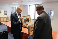 Zväčšiť fotografiu - Trenčiansky župan sa stretol s maďarským veľvyslancom - IMG_5995